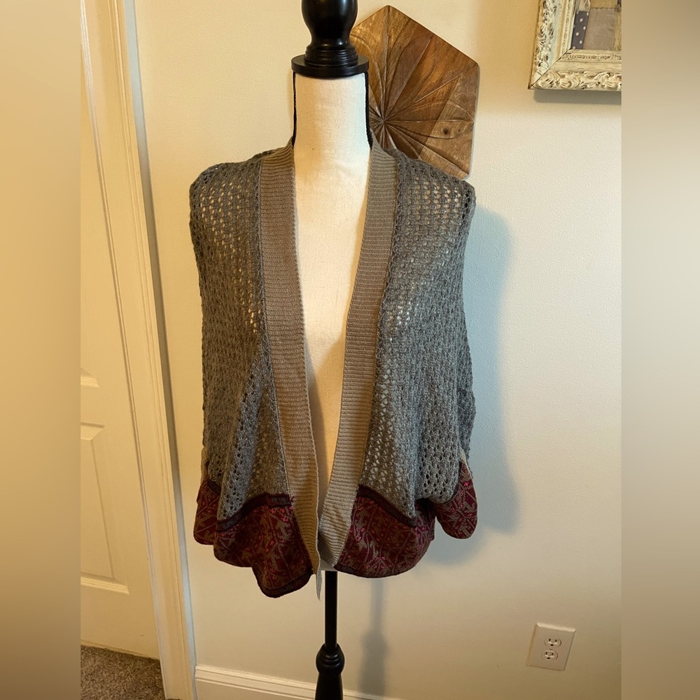 Grey and burgundy cardigan